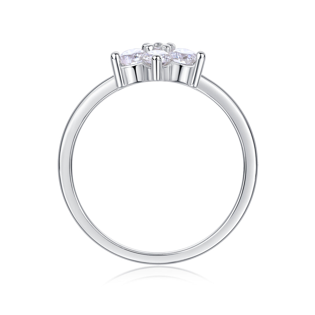 A Luxurious And Fashionable Light Luxury Jewelry Silver Ring Set With Top-quality Moissanite, S925 Silver Plated With Platinum