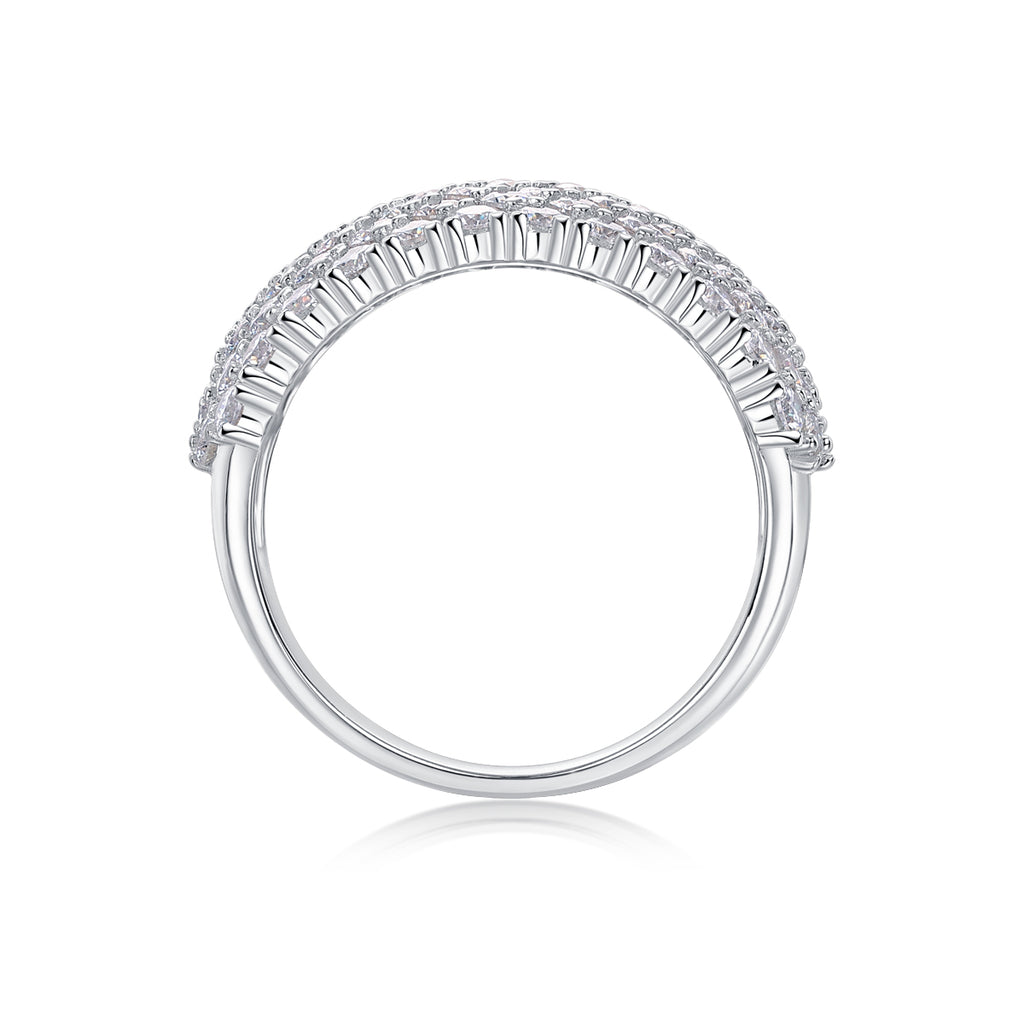 Dynamic And Dazzling - A Wedding Ring Set With Top-quality Moissanite S925 In Silver And Platinum-plated. The Ring Can Be Inspected With A Diamond Pen
