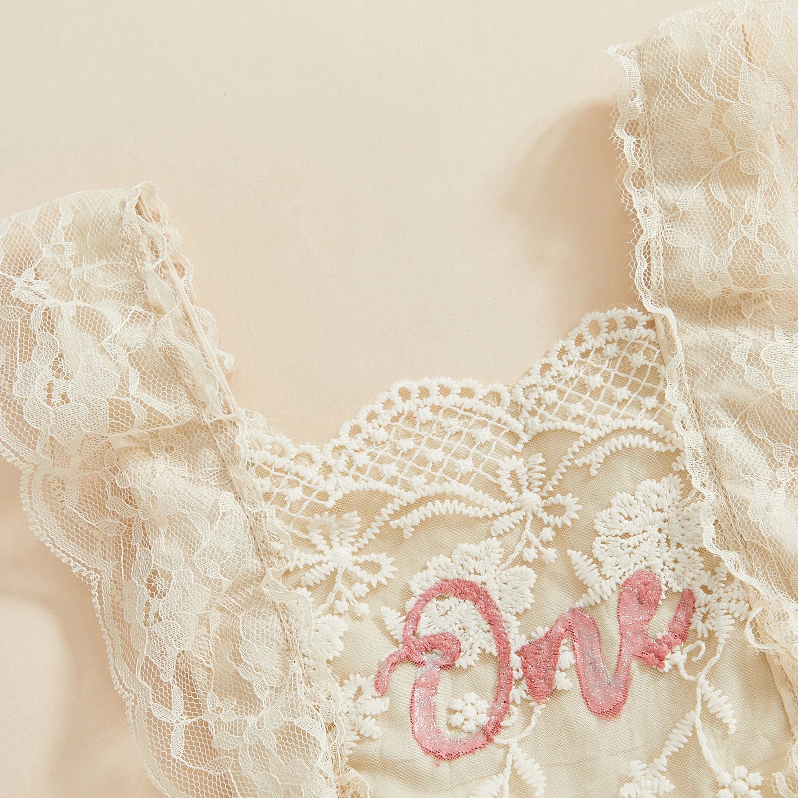 Fashion Spring Newborn Baby Girls Summer Romper Dress Sleeveless Strawberry Embroidery Lace Tulle Patchwork Romper Jumpsuit