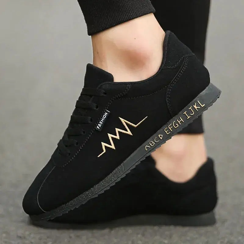 2026 Fashion Red Men's Summer Low Sneakers Canvas Comfortable Flat Vulcanized Breathable Gym Trainers for Men