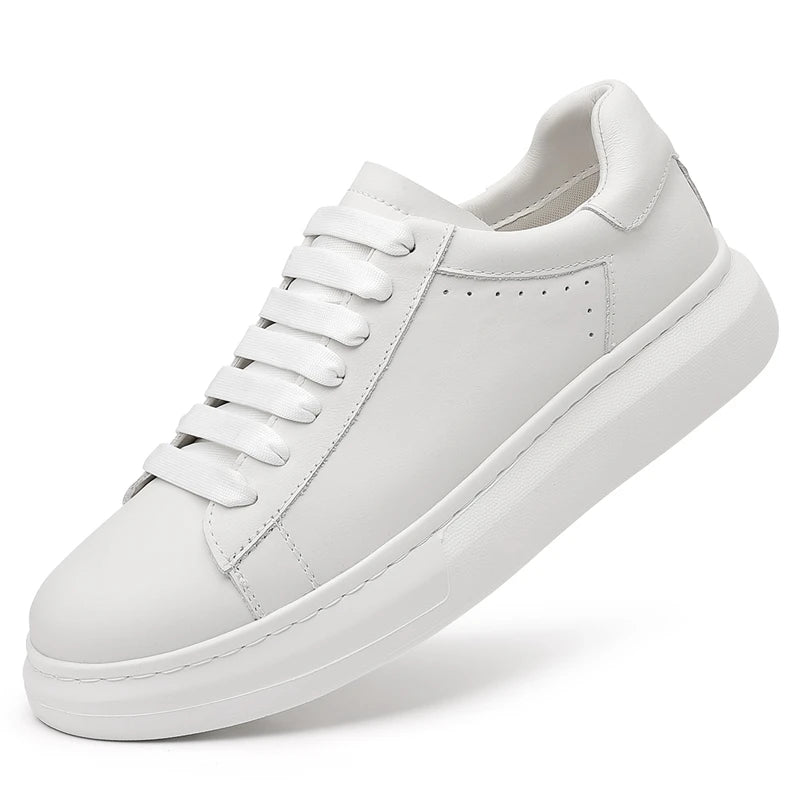 Genuine leather men's board shoes New Comfort Brand Styles Black and white Thick soled comfortable shoes Luxury hot selling