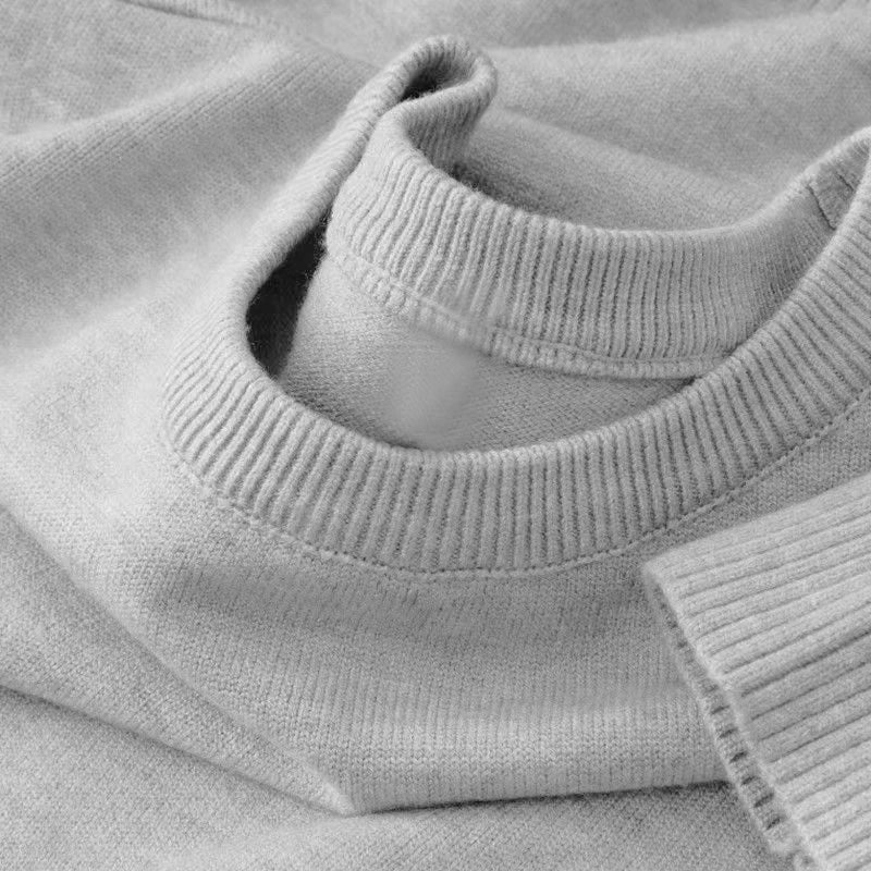 Men's Long Sleeve Knit Pullover Sweater Classic Crewneck Sweater Soft Casual Sweaters Lightweight Solid Color Sweater Men