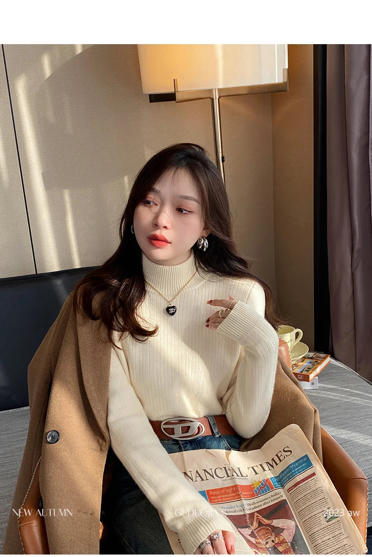 Women's Turtleneck Sweater Winter 2026 Retro with Velvet Lining Thickened Inner Wear Thermal Knitting Bottoming Shirt Pullovers