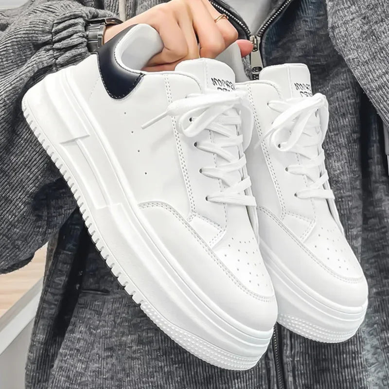 Men White Flat Sneakers 2025 New Trend Leather Breathable Sports Shoes For Men Tenis Shoes Spring Autumn Low-top Board Sneakers
