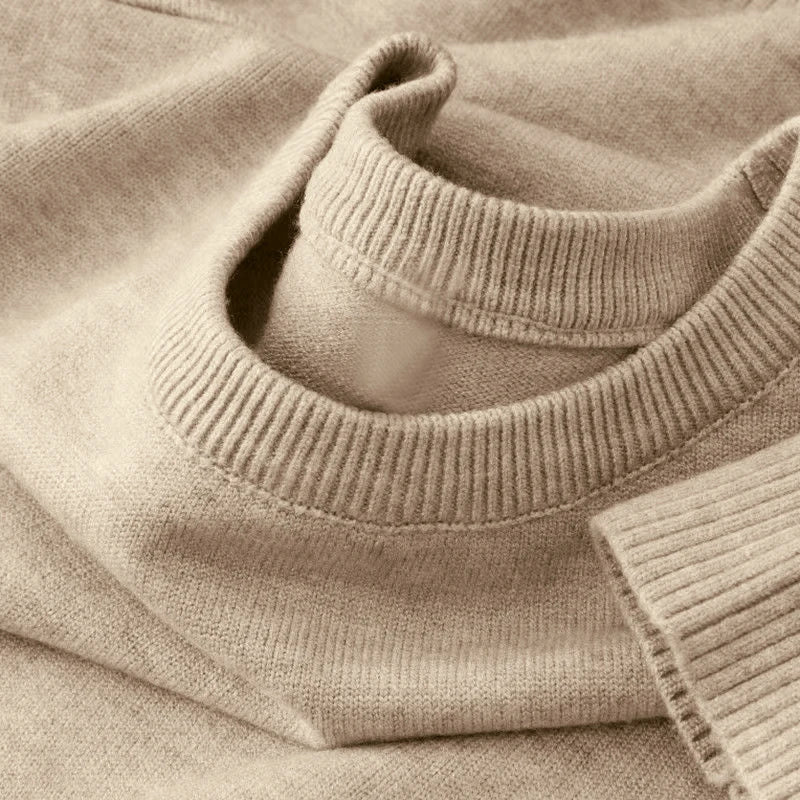Men's Long Sleeve Knit Pullover Sweater Classic Crewneck Sweater Soft Casual Sweaters Lightweight Solid Color Sweater Men