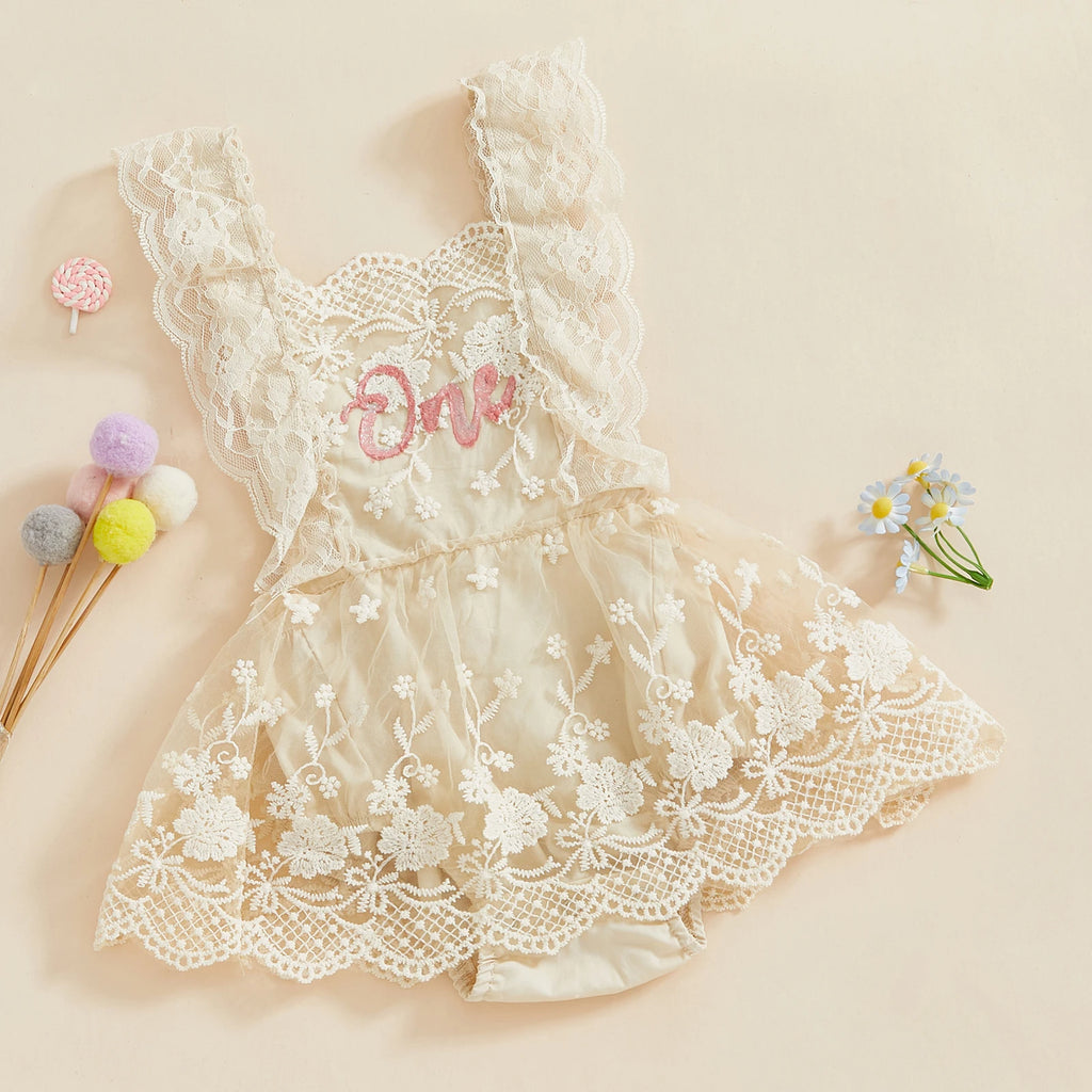 Fashion Spring Newborn Baby Girls Summer Romper Dress Sleeveless Strawberry Embroidery Lace Tulle Patchwork Romper Jumpsuit