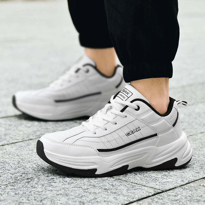 Men's new sports shoes four season casual fashion versatile wear-resistant comfortable thick soled sports shoes running sneakers