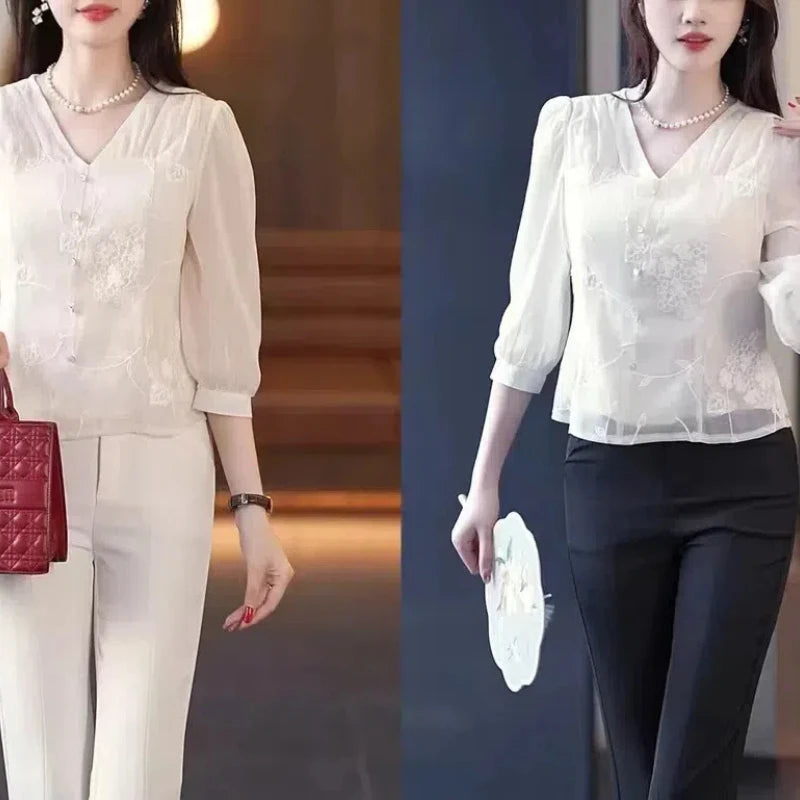 2024 Women's Clothing Summer Pullovers V-Neck Three Quarter Commuter Trendy Embroidery Solid Color High End Western StyleTops
