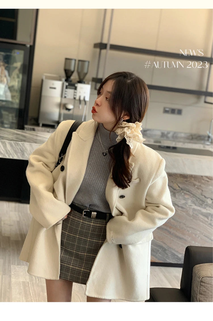 Women's Turtleneck Sweater Winter 2026 Retro with Velvet Lining Thickened Inner Wear Thermal Knitting Bottoming Shirt Pullovers