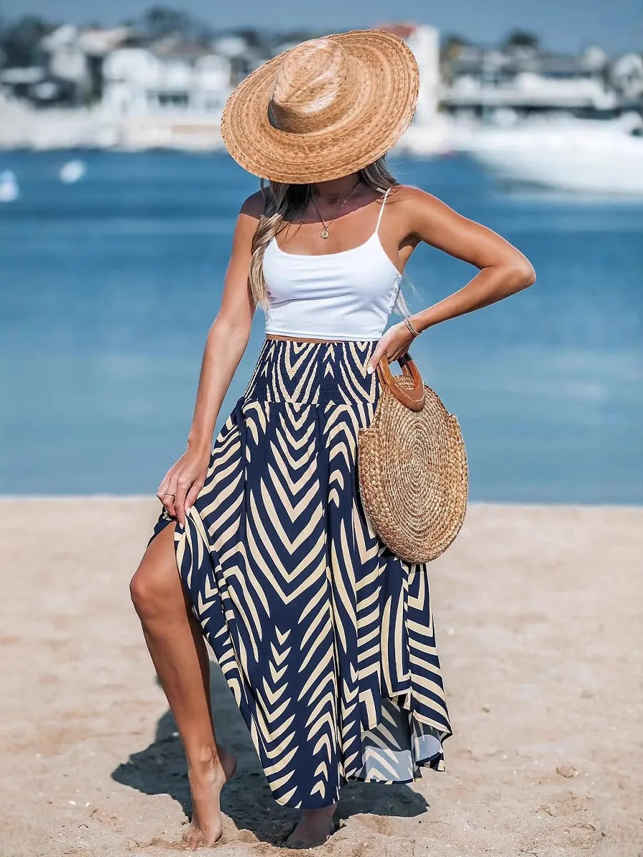 Women's New Beach Skirt, Geometric Print Shirred Design, Perfect for Summer Vacation Wear