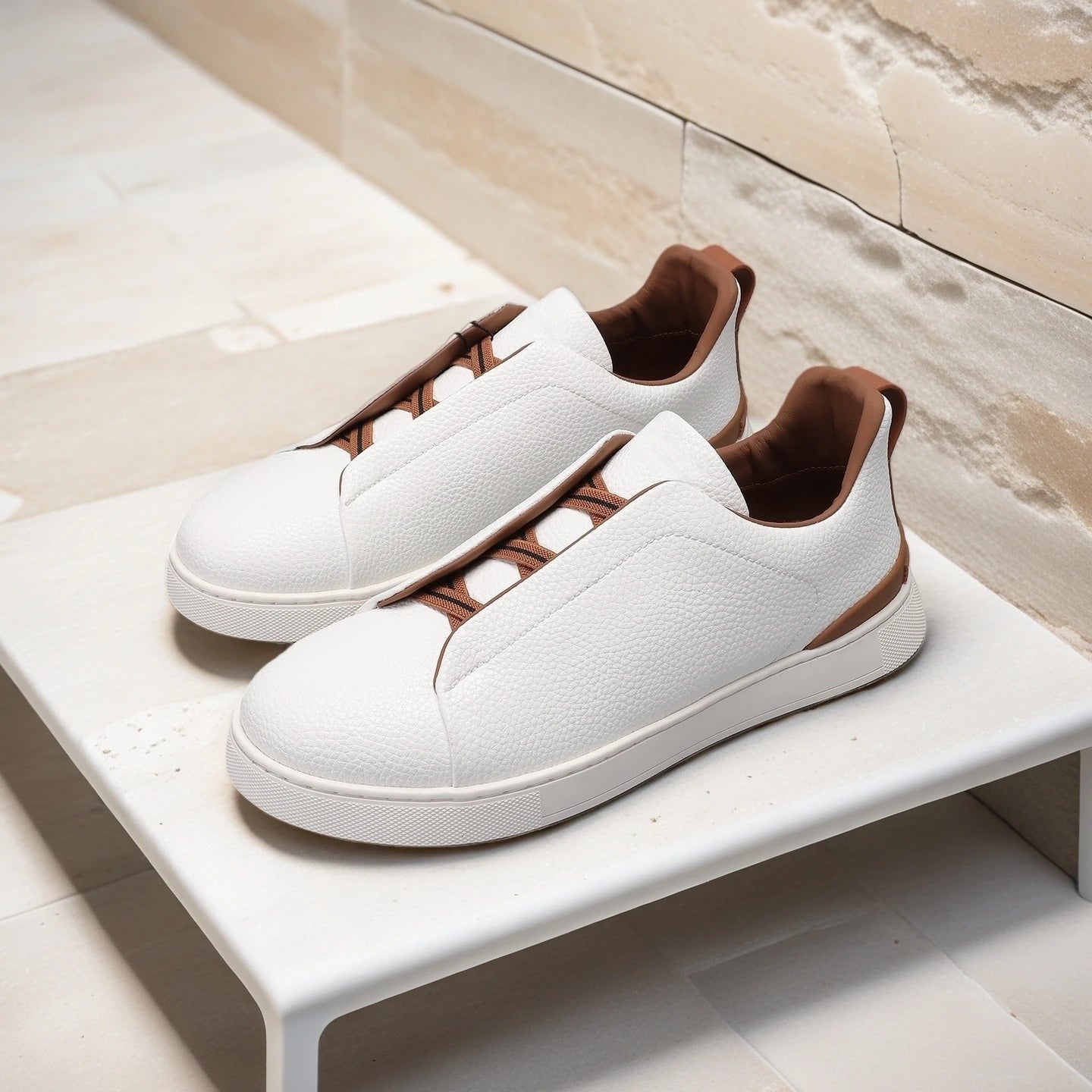 Luxury Brand Men's Shoes Handmade Casual Sneakers Business Slip-on Shoes Anti-slip Breathable Sports Shoes Loafers Holiday Gifts
