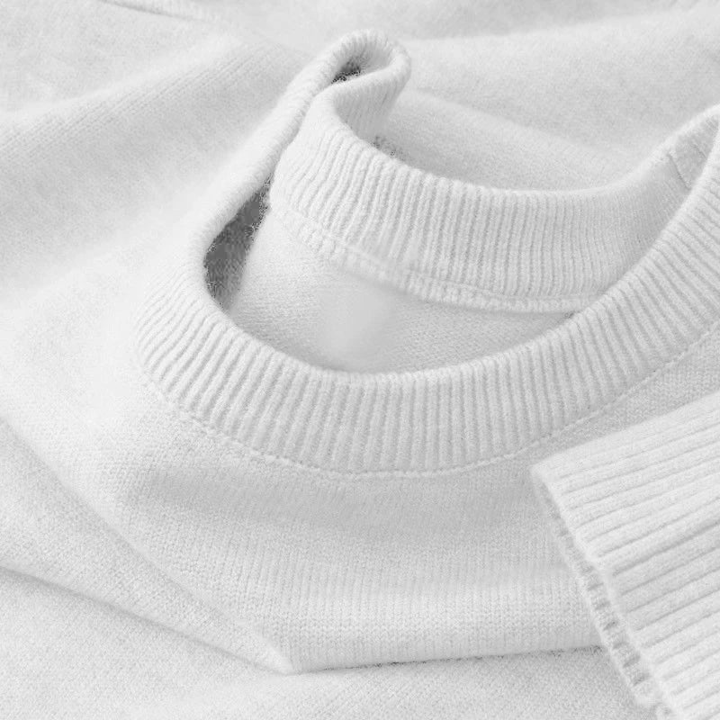 Men's Long Sleeve Knit Pullover Sweater Classic Crewneck Sweater Soft Casual Sweaters Lightweight Solid Color Sweater Men