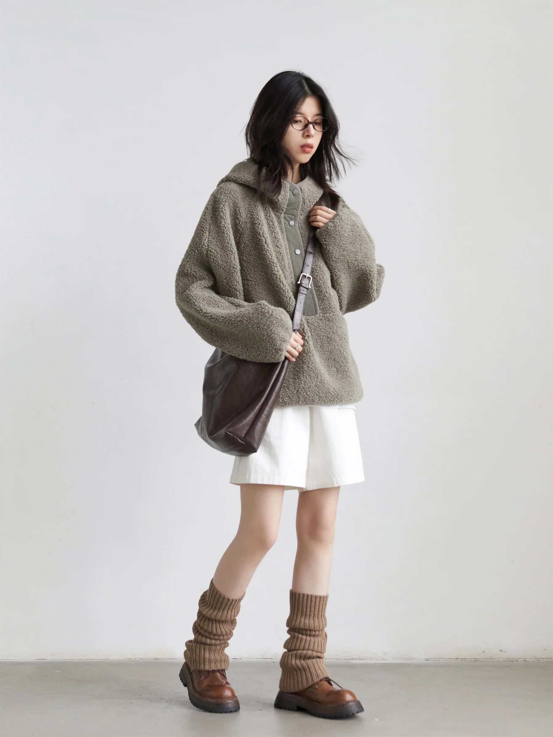 CHIC VEN Women Jackets Solid Loose Casual Split Hooded Short Coat Granular Fleece Warm Female Top Outerwear Autumn Winter 2025