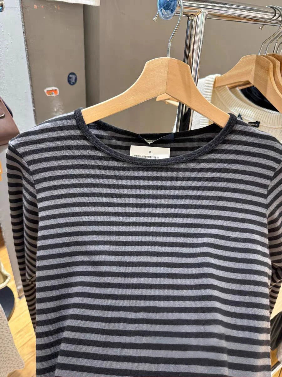 Black Striped Long Sleeve T-shirt Woman Spring Round Neck Cotton Slim Tee Shirt Vintage Streetwear Preppy Style Tshirts Y2k Tops