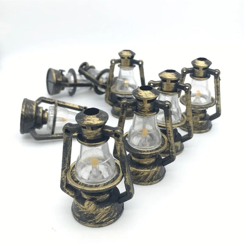 10/5Pcs  1:12 Retro Mini Lamp Ornaments Dollhouse Accessories Mini Photo Props Lantern Micro Landscape Decor Scene Decor Crafts