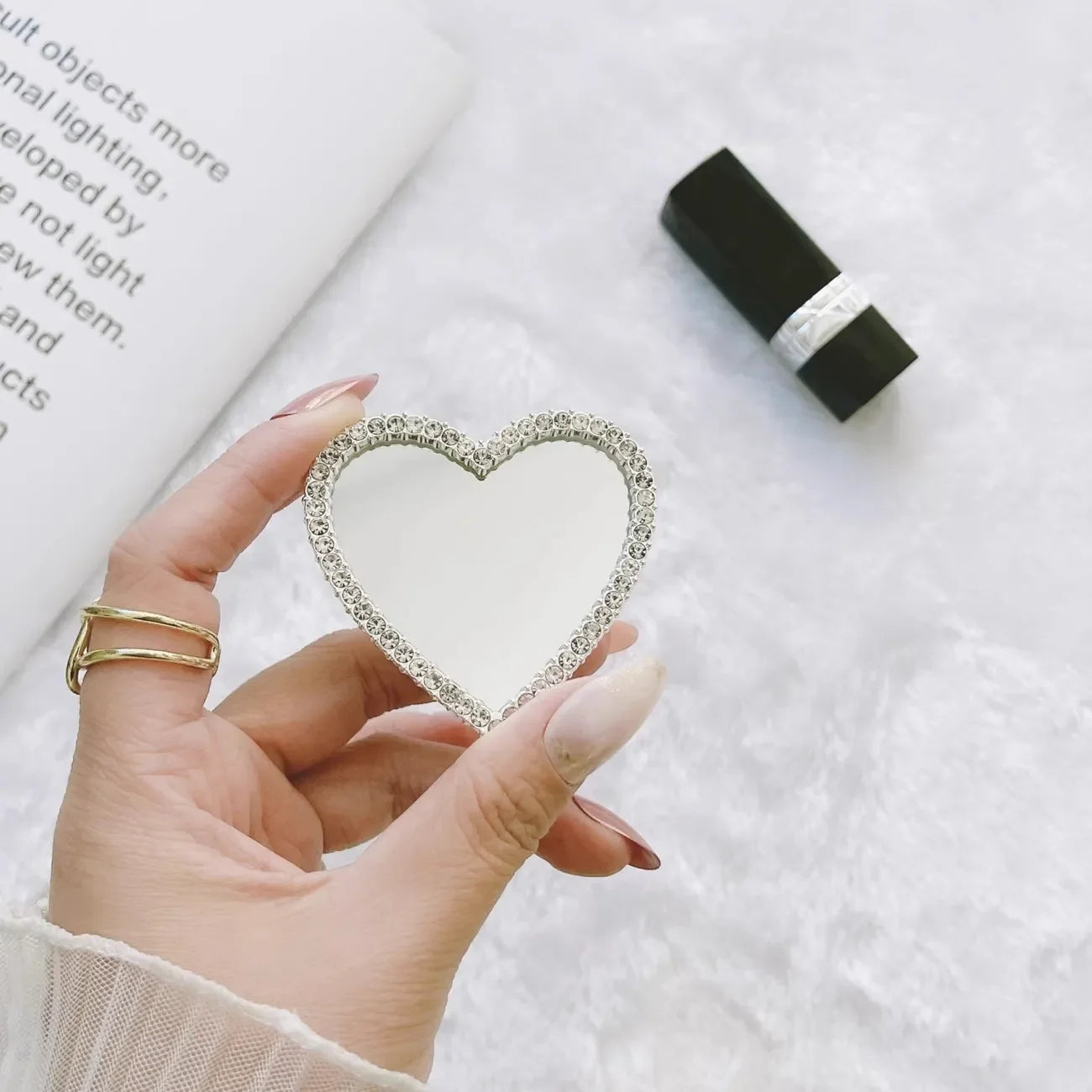 Makeup Mirror Heart-Shaped Phone Holder Back Sticker Folding Desktop Rotating Sticker Lazy Mirror Support Ins