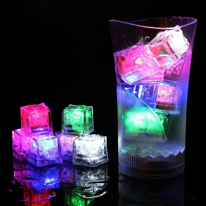 6PCS Colorful Bathtub Light Up Toy Luminous LED Ice Cube Party Supplies Waterproof Glowing Cube Kids Bath Toy Birthday Xmas Gift