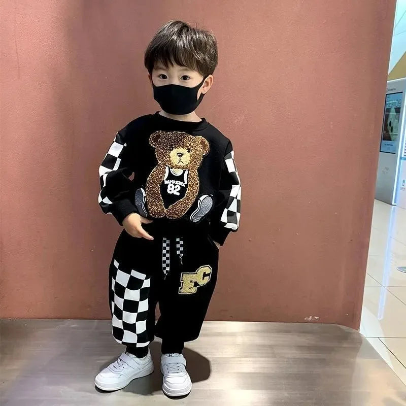 2025 New Boys' Baby Spring and Autumn Hoodie Set Children's Pi Shuai Children's Wear Small Bear Round Neck Two Piece Set