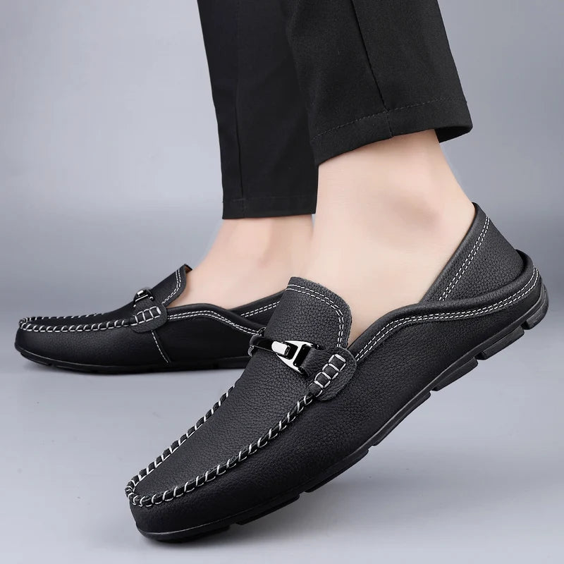 Luxury Genuine Leather Metal Buckle Business Leather Shoes Men Casual Shoes Brand Soft Sole Loafers Comfy Driving Shoes for Men