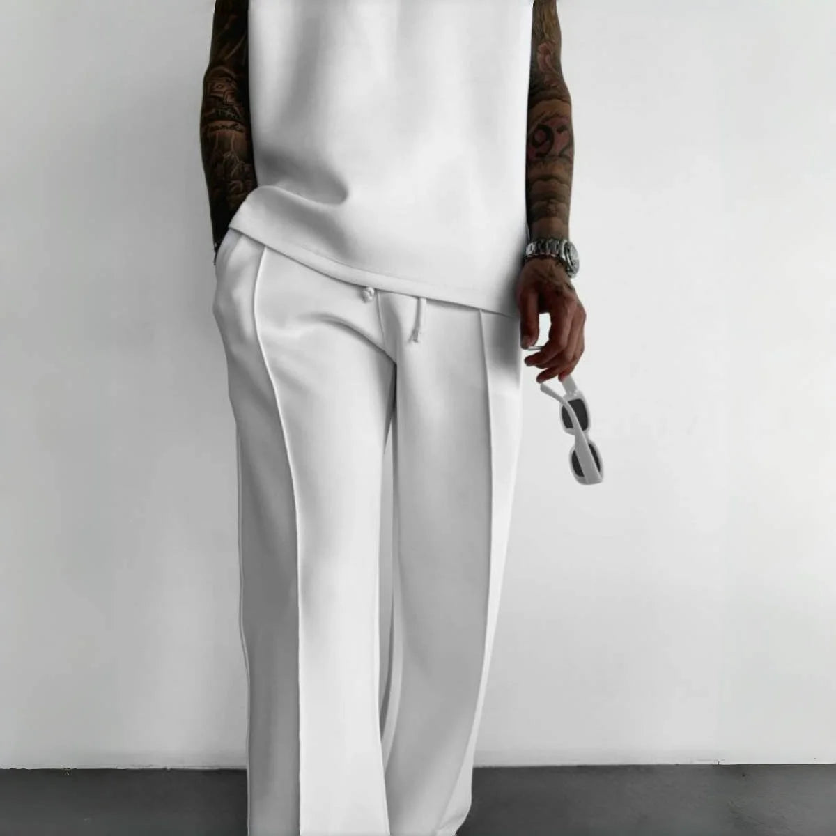 New men's casual pants, stylish and comfortable elastic waist drawstring single-line pleated solid color pocket mops pants