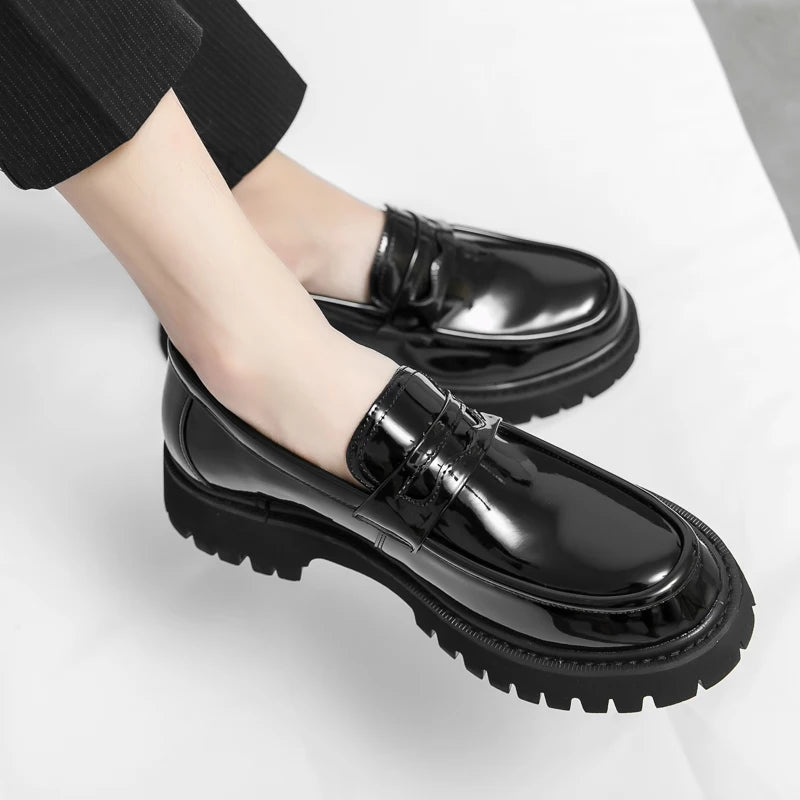 Patent Leather Shoes with Thick Soles Loafers Fashion Luxury Men Slip on Mocassin Shoe Breathable Homme Zapatos De Hombre Flats