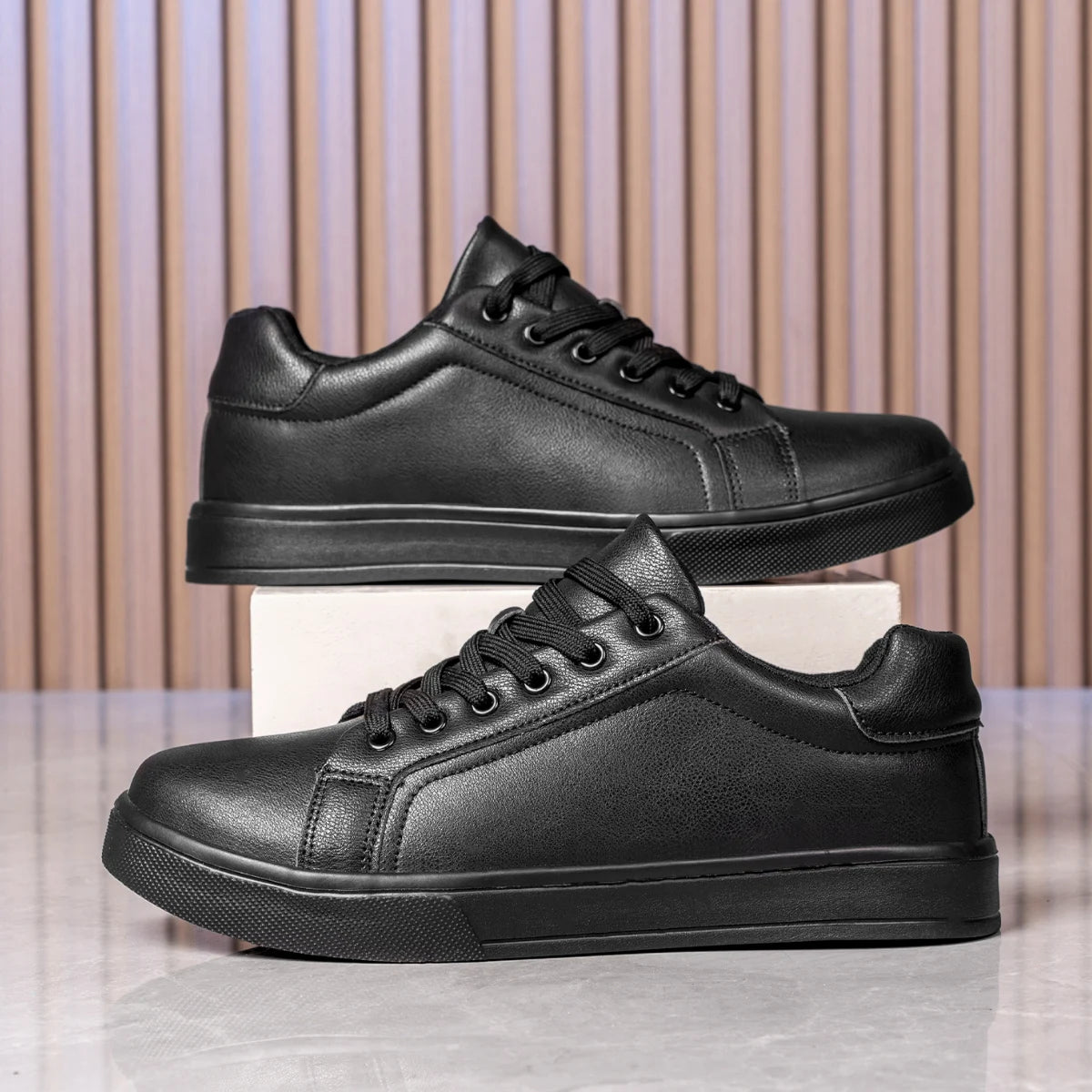 Leather Men Shoes Sneakers Trend Casual Shoe Breathable Leisure Male Sneakers Non-slip Footwear Men Vulcanized Shoes