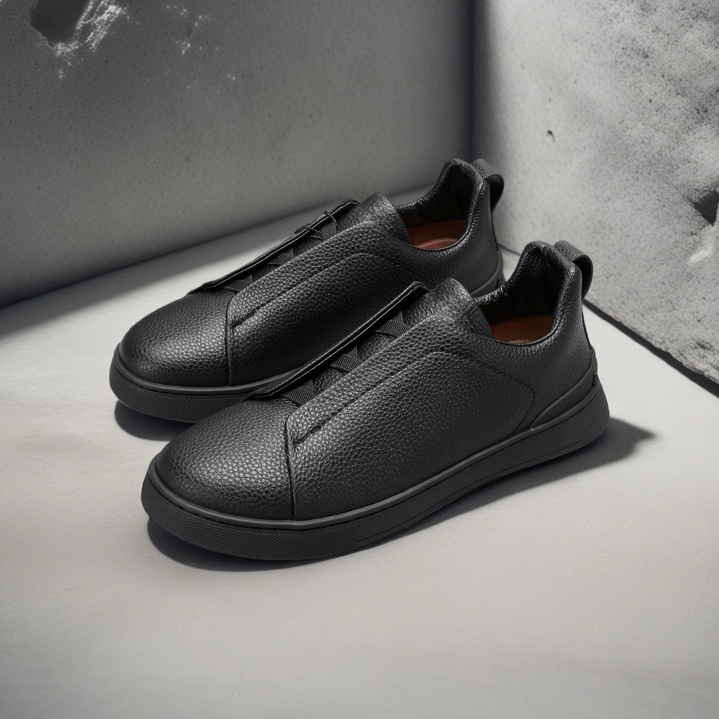 Luxury Brand Men's Shoes Handmade Casual Sneakers Business Slip-on Shoes Anti-slip Breathable Sports Shoes Loafers Holiday Gifts