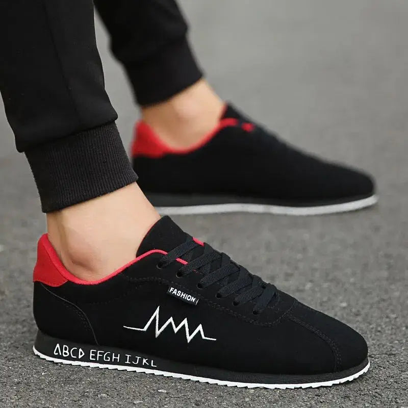 2026 Fashion Red Men's Summer Low Sneakers Canvas Comfortable Flat Vulcanized Breathable Gym Trainers for Men