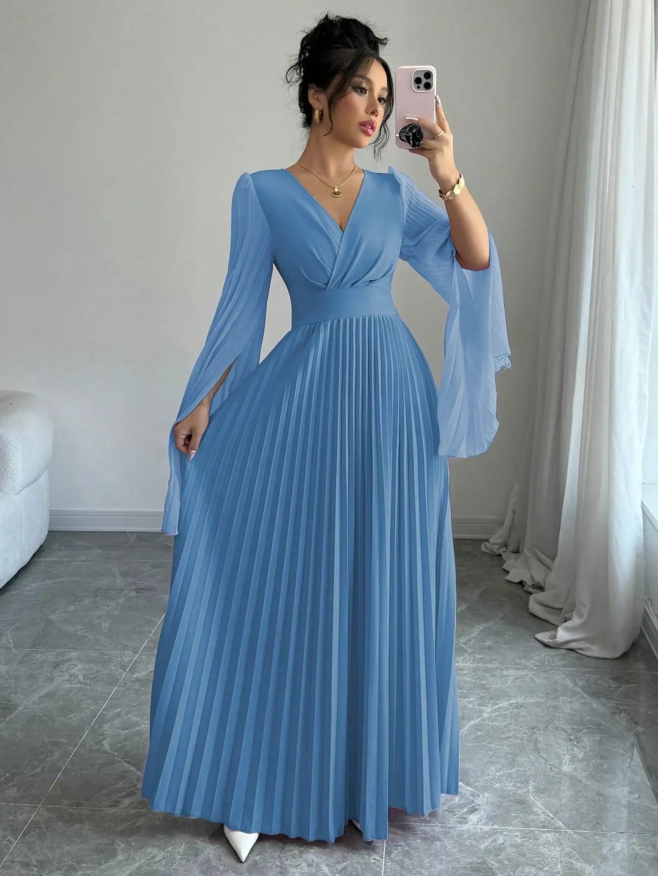 Lavender V-Neck Pleated Maxi Dress with Bell Sleeves Elegant Formal Gown