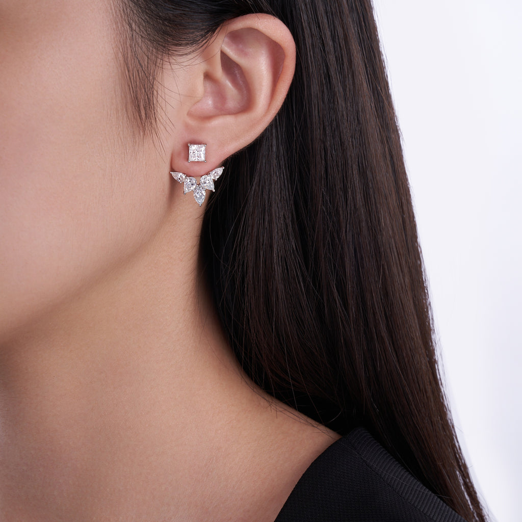 A Luxurious And Fashionable Minimalist Jewelry Earring Set Featuring Top-quality Moissanite Stones, Made Of S925 Silver Electroplated With Platinum.