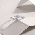 A Luxurious And Fashionable Light Luxury Jewelry Silver Ring Set With Top-quality Moissanite, S925 Silver Plated With Platinum