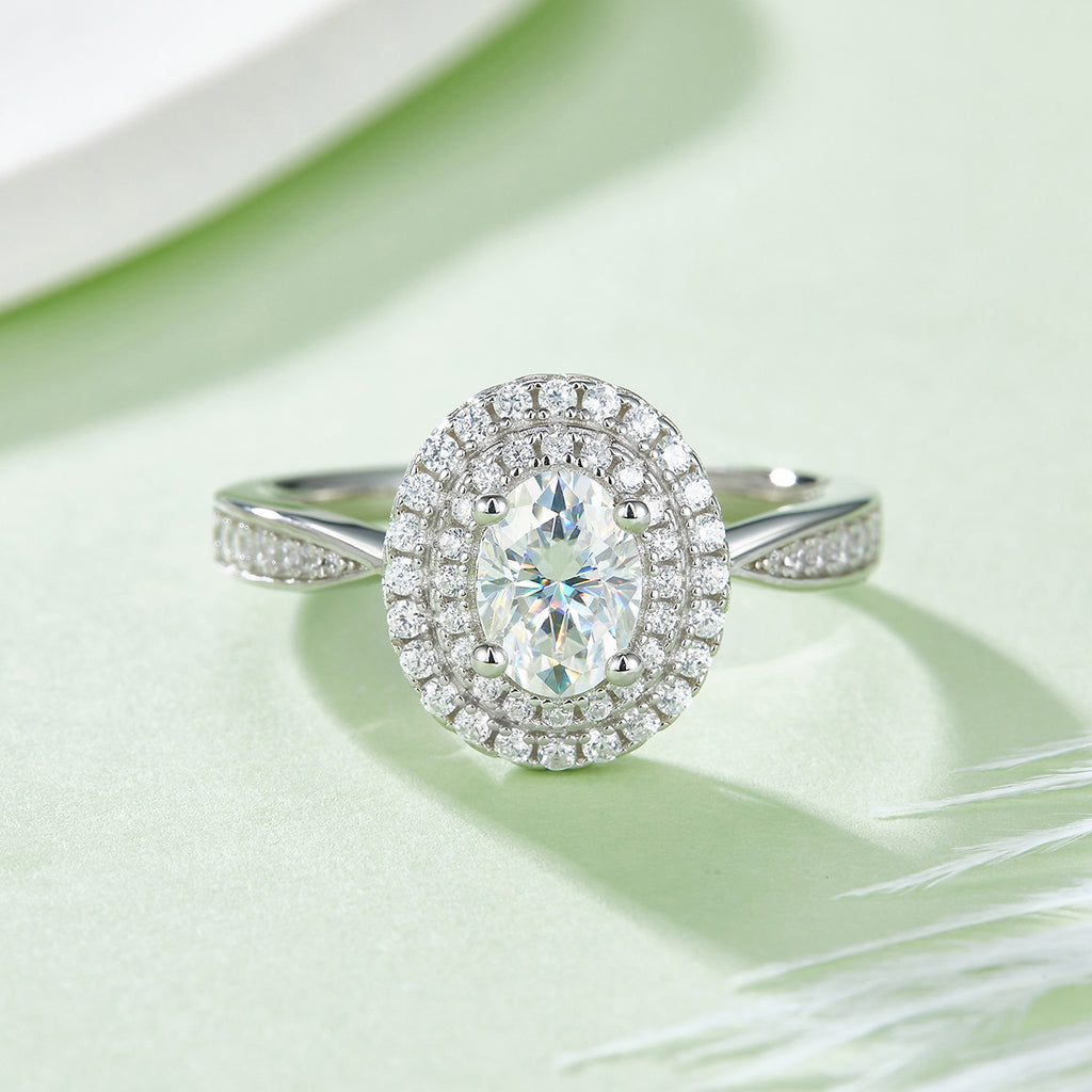 Egg-shaped Moissanite Set With Top-quality Moissanite Luxury, Fashionable And Light Luxury Jewelry Silver Ring S925 Silver Plated With Platinum